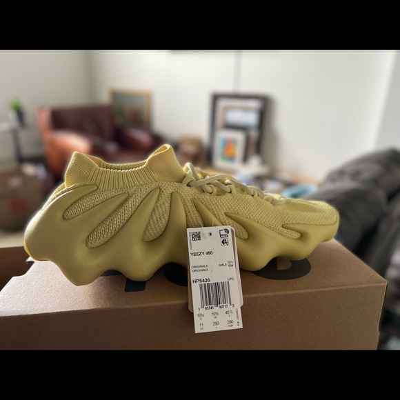 Original Yeezy 450, never used - Picture 5 of 7